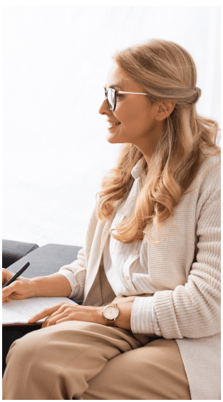 therapist speaking with client